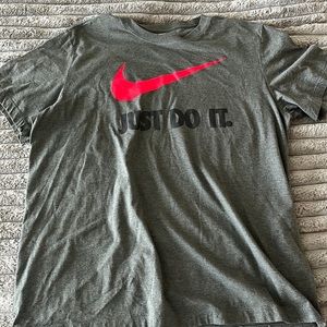 Nike T-Shirt